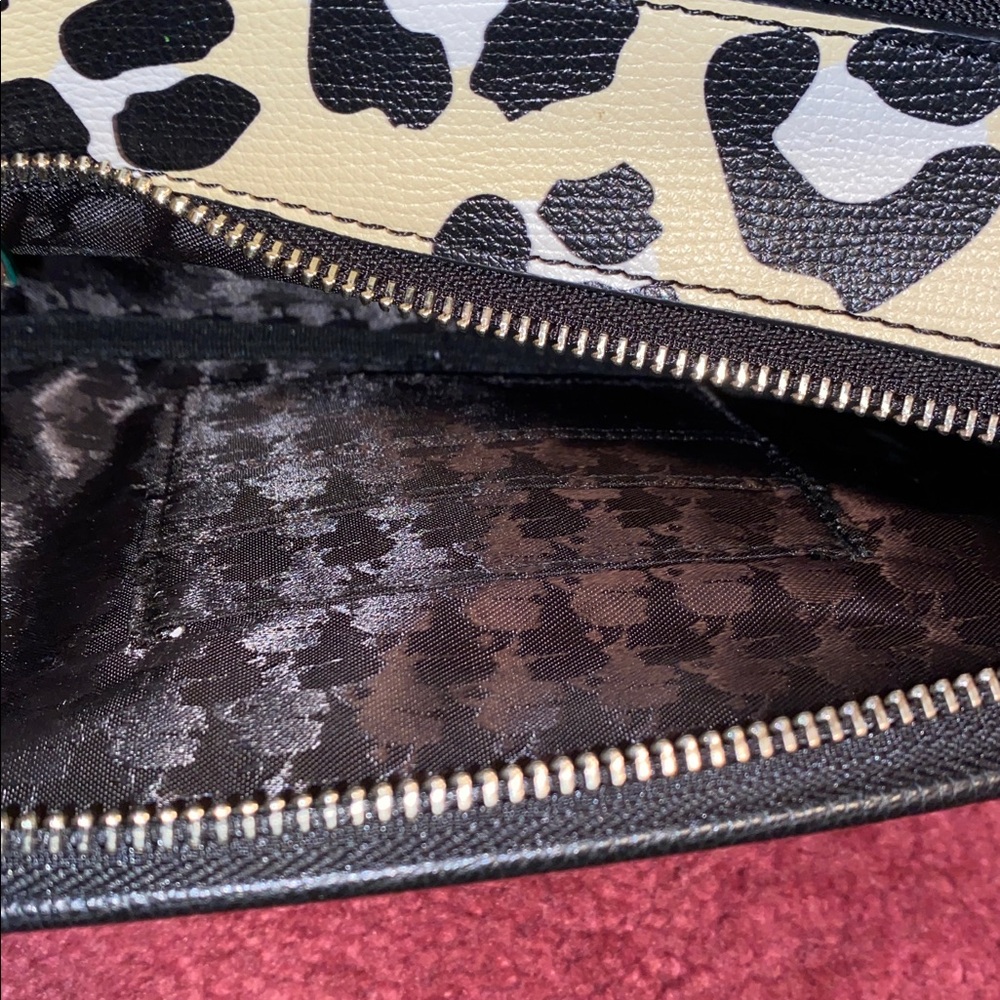 Leopard Print Crossbody Bag like new gently used - Picture 3 of 6